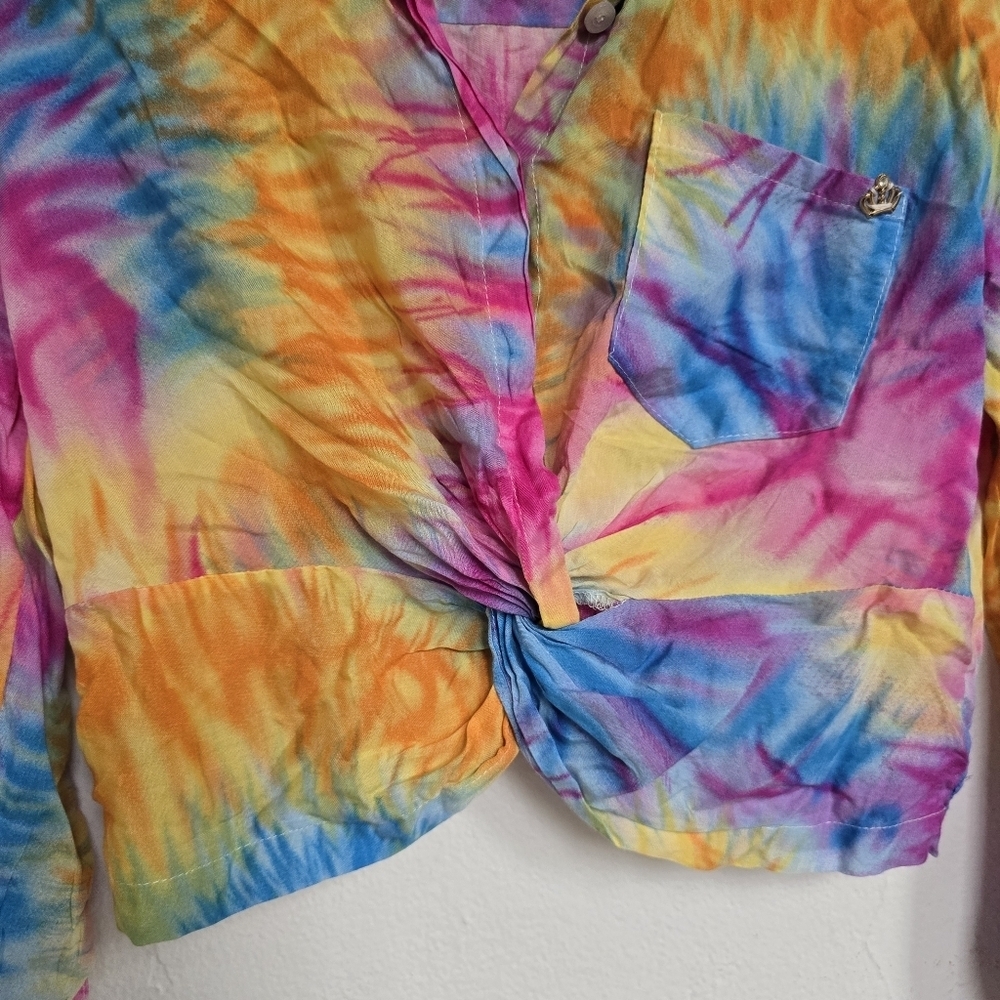 Muy Muy Fancy Tie-Dye Button-Up Cropped Colorful Shirt Size Medium - Picture 8 of 16